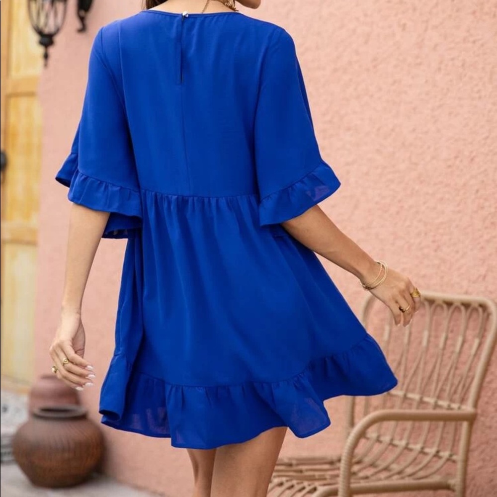SHEIN Ruffle Dress - Picture 2 of 4